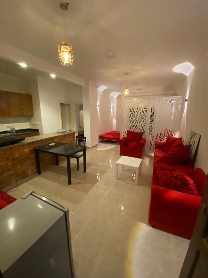 Appartement Red Ruby Compound الياقوتة الحمراء *